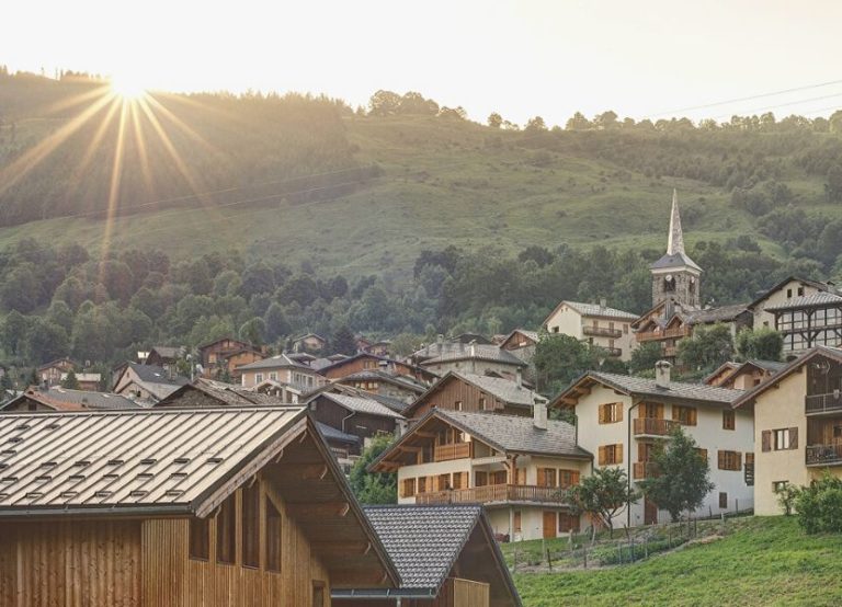 Which resort to choose in the 3 Valleys in France ?
