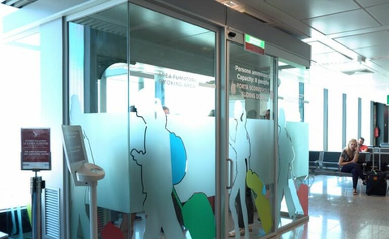 Rome airport smoking area : where travelers can find designated zones for a smoke break